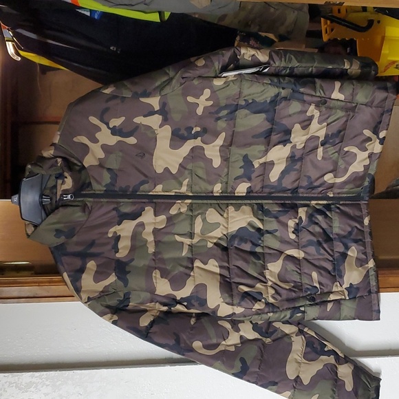 Puff puff coat - Picture 2 of 3